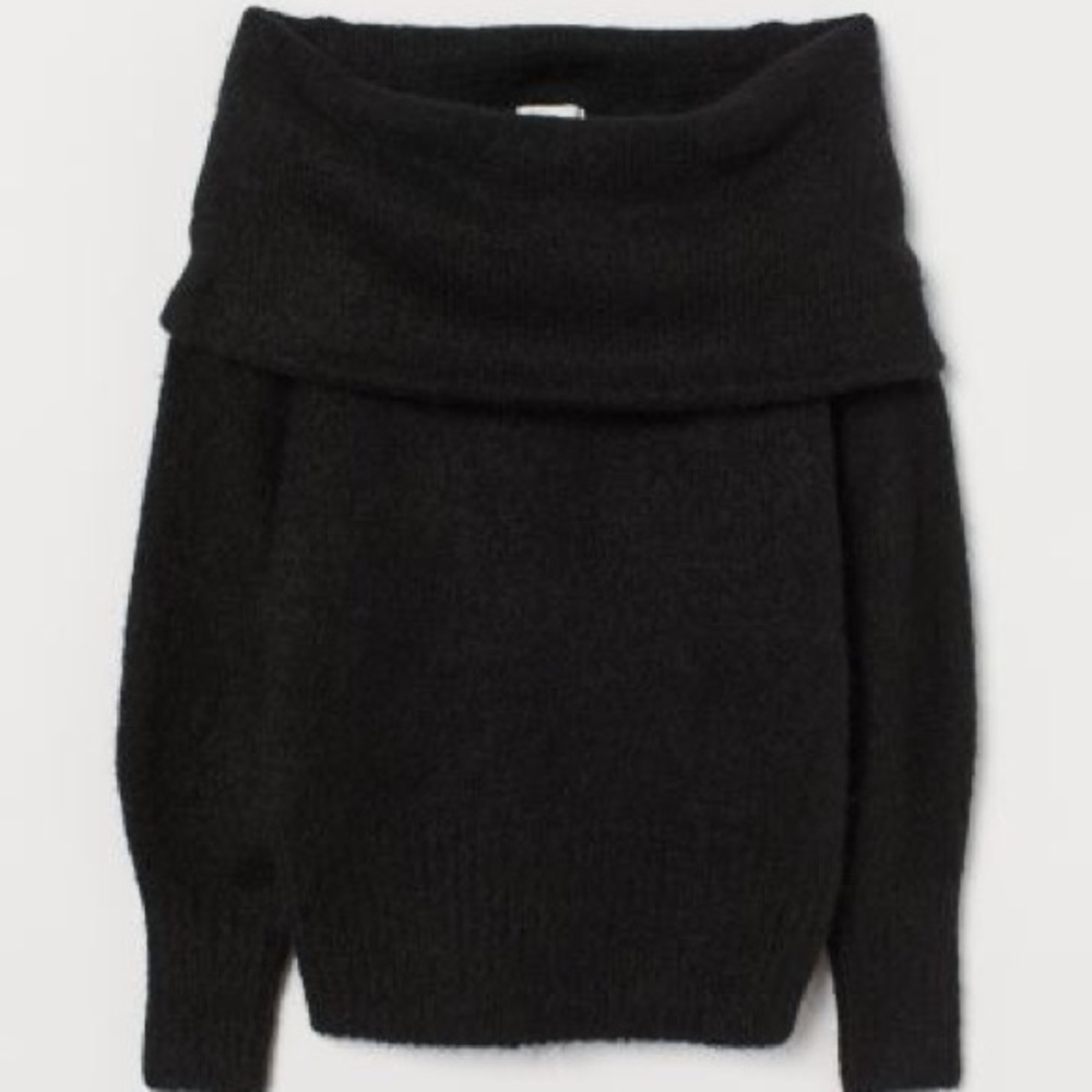 H&M Black Off-Shoulder Sweater